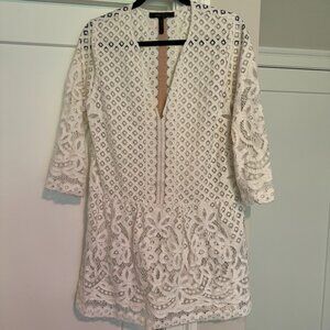 BCBGMaxAzria Women's lace dress (do not have liner)